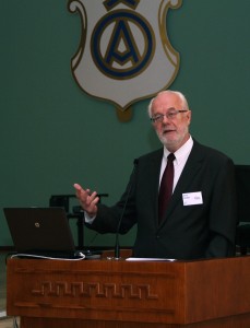 Avaloengu pidas Tartu Ülikooli dotsent Henn Voolaid. Foto: Kristjan Kostabi